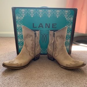 Lane Cowboy Boots